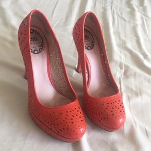 Orange cutout detailing orange Fornarina heels
